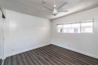 4021 Stevely Ave in Los Angeles, CA - Foto de edificio - Interior Photo