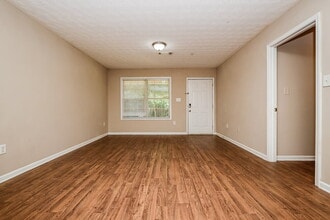 1053 Wedgewood Ct NE in Conyers, GA - Building Photo - Building Photo