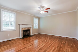 308 Cardinal Crest Ln in Wake Forest, NC - Building Photo - Building Photo