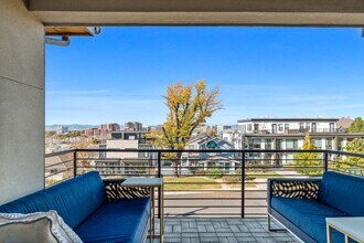 38 Harrison St in Denver, CO - Building Photo - Building Photo