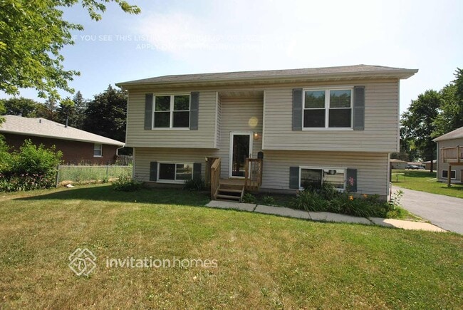 property at 833 N Elmwood Dr