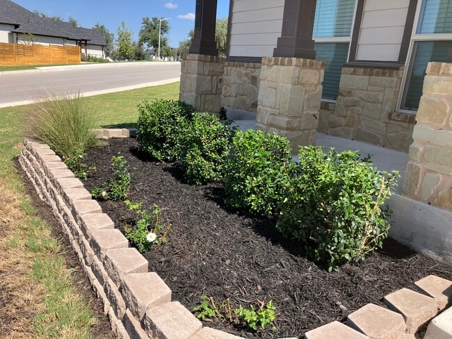 320 Pepper Mill Loop in Burnet, TX - Building Photo - Building Photo