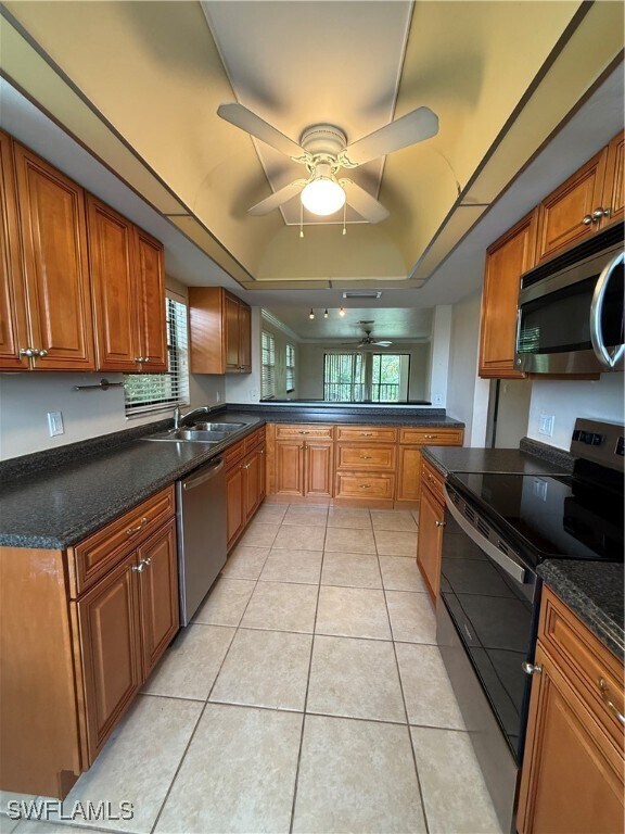 3806 Guilford Rd in Naples, FL - Foto de edificio - Building Photo