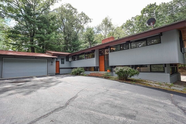 property at 75 Taylor St