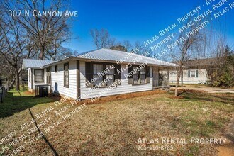 307 N Cannon Ave in Sylacauga, AL - Building Photo - Building Photo