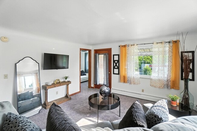 property at 3517 W Galbraith Rd