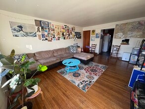 901 E Scott St, Unit B in Kirksville, MO - Foto de edificio - Building Photo