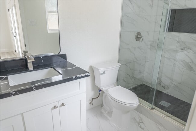 property at 609 Oak Harbor Dr