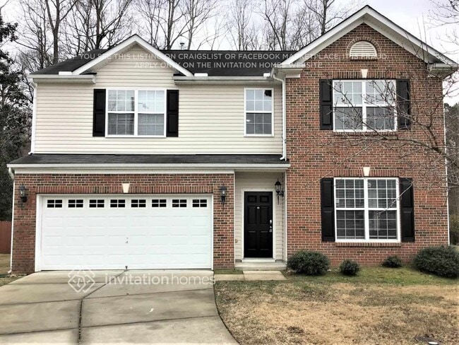 property at 2892 Orchard Trace Way