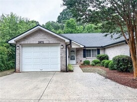 3971 Hidden Hollow Dr