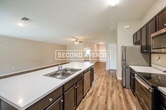522 Upstate Ave S in Lehigh Acres, FL - Building Photo - Building Photo