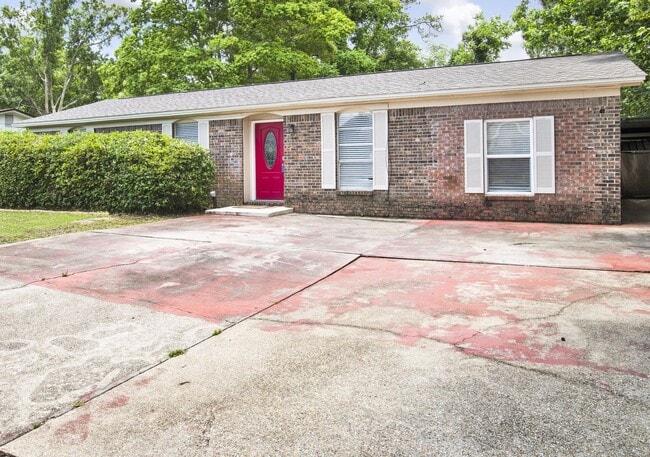property at 913 Bartow Ave