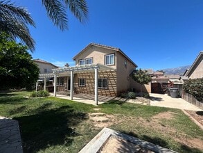 1639 Sparrow Point in Beaumont, CA - Building Photo - Building Photo