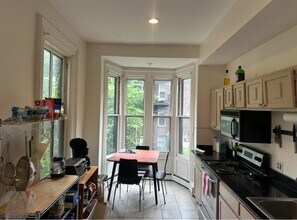 519 Massachusetts Ave in Boston, MA - Building Photo - Building Photo