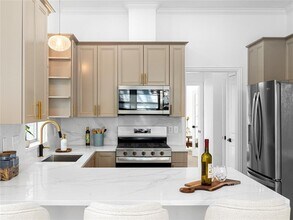 5209 Evans Ave in Austin, TX - Building Photo - Building Photo