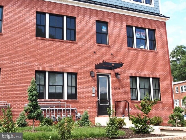 property at 2016 D St NE