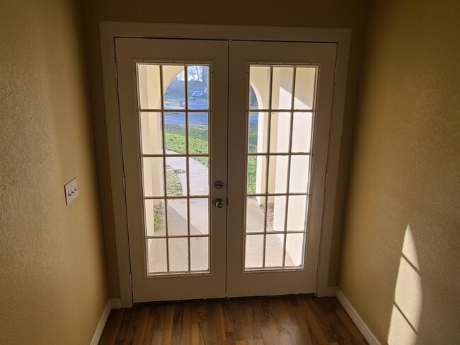 property at 60 Welling Ln