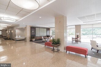 10500 Rockville Pike in Rockville, MD - Building Photo - Building Photo