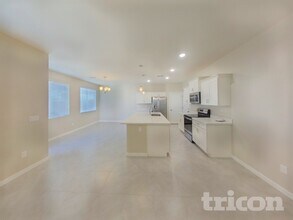 4559 E Gary St in Mesa, AZ - Foto de edificio - Building Photo