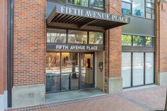 5th Avenue Place Apartments in Portland, OR - Building Photo - Building Photo
