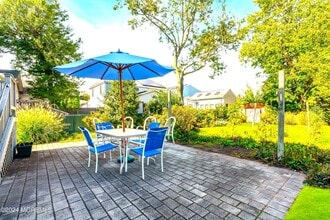 424 Burlington Ave in Bradley Beach, NJ - Building Photo - Building Photo