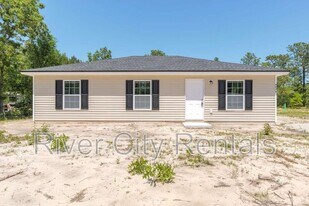 6276 Bucknell Ave in Keystone Heights, FL - Building Photo