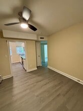 1006 S Columbia St in Chapel Hill, NC - Building Photo - Building Photo