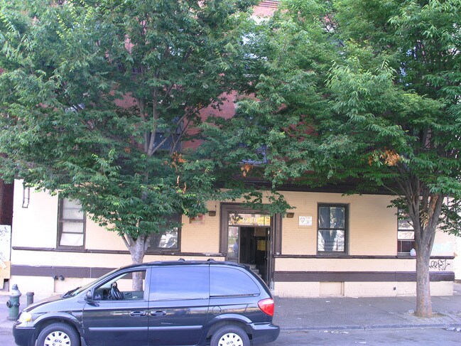 4289 Park Ave in Bronx, NY - Foto de edificio - Building Photo