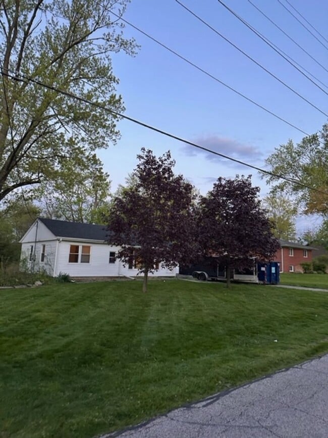 property at 55 Hayes Leonard Rd