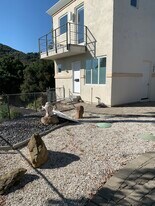 21154 Saddle Peak Rd, Unit studio in Topanga, CA - Building Photo