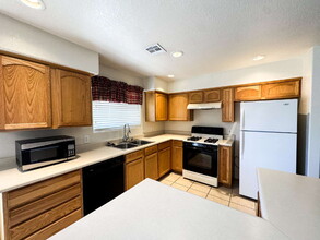 10203 E 35th St in Yuma, AZ - Building Photo - Building Photo