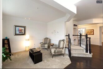 11004 Fillys Ford Xing in Upper Marlboro, MD - Foto de edificio - Building Photo