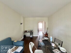 2149 N Fremont St, Unit 1 in Chicago, IL - Building Photo - Building Photo