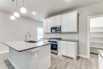 3367 Conroe St in Dallas, TX - Building Photo - Building Photo
