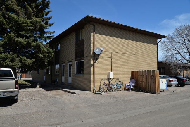 1574-1578 E 16th St in Loveland, CO - Foto de edificio - Building Photo