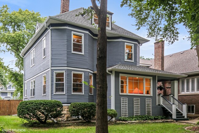 311 S Ridgeland Ave in Oak Park, IL - Building Photo - Building Photo