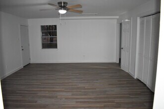 108 E Kirby in Quinlan, TX - Building Photo - Building Photo