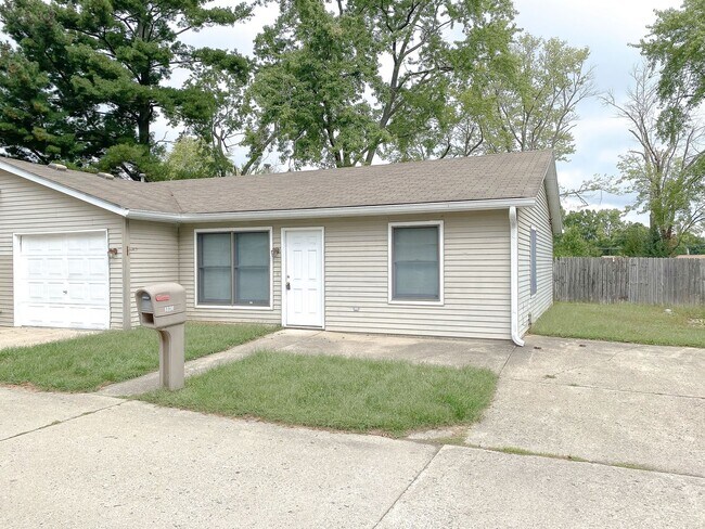 1806 Kraig Dr in Crawfordsville, IN - Building Photo - Building Photo