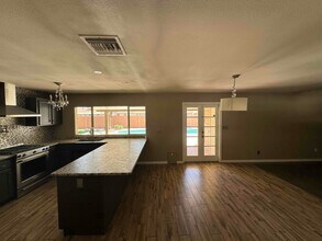 1909 E La Jolla Dr in Tempe, AZ - Building Photo - Building Photo