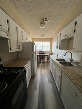 109 SE 42nd St in Oklahoma City, OK - Foto de edificio - Building Photo