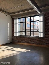 2201 Locust St in St. Louis, MO - Building Photo - Building Photo