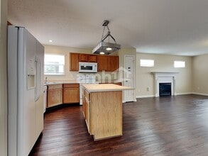 2537 Keller Ct in Hebron, KY - Building Photo - Building Photo