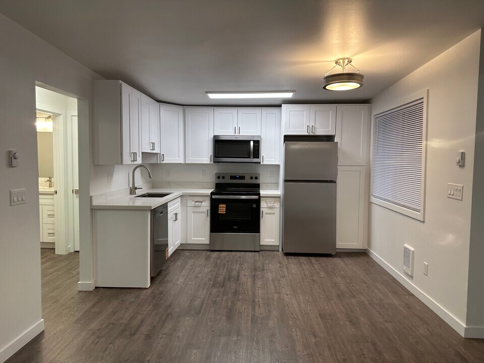 5823 202nd St SW, Unit #3 in Lynnwood, WA - Foto de edificio