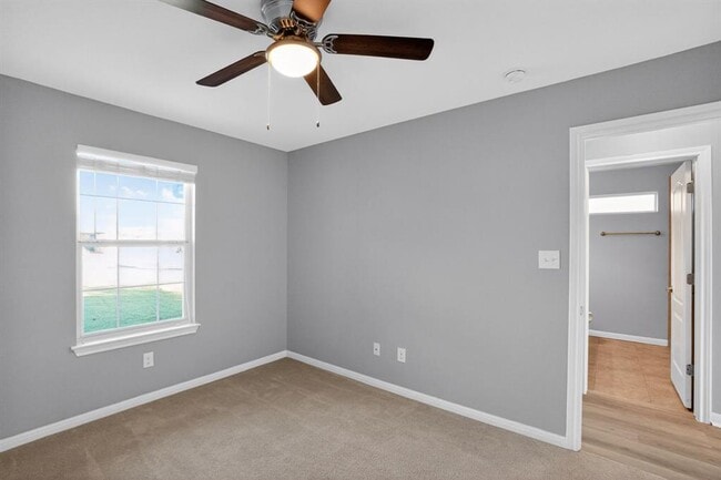 219 Valley Oaks Loop in Georgetown, TX - Building Photo - Building Photo