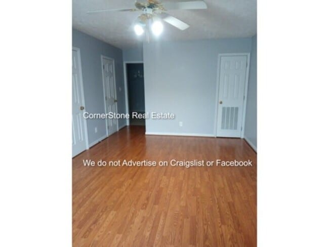 405 Cityview Ln in Fayetteville, NC - Building Photo - Building Photo