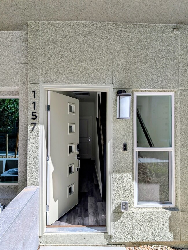 1157 Blossom Point St in Las Vegas, NV - Building Photo - Building Photo