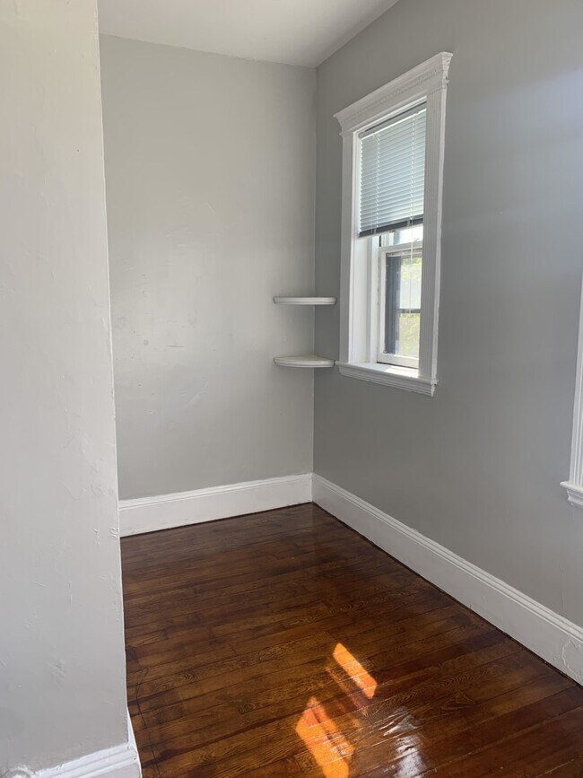 447 Park Dr, Unit 2C