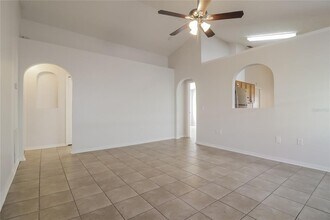 110 Orion Way in Sanford, FL - Building Photo - Building Photo