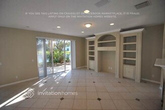 7584 Colony Lake Dr in Boynton Beach, FL - Building Photo - Building Photo