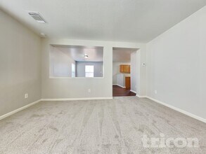 2942 Yearling Colt Ct in Houston, TX - Foto de edificio - Building Photo